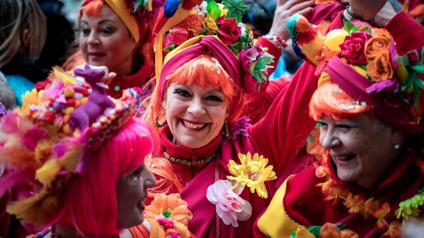 احتفالات نسائية المانية