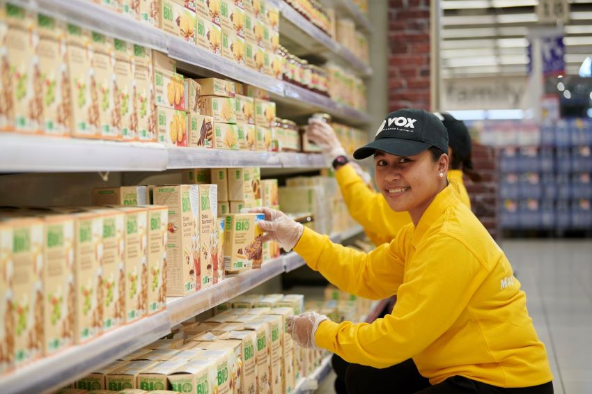 اهتمام بالسلع الاساسية