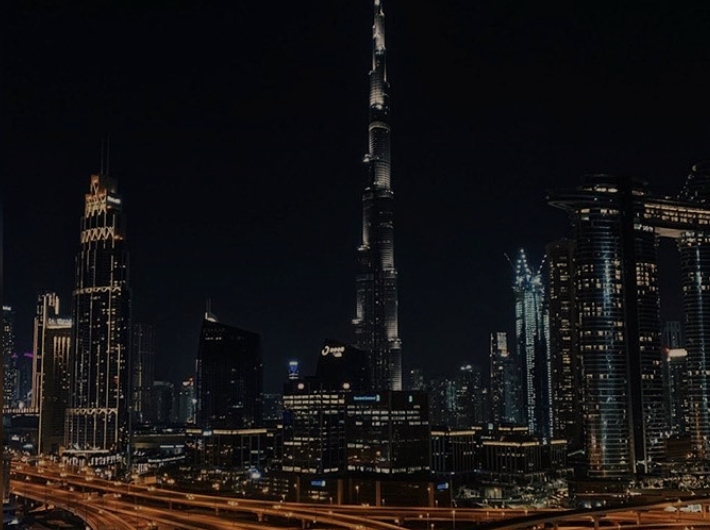 عقد لتبريد وسط مدينة دبي وبرج خليفة أشهر ملامحها