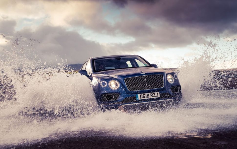 رواج السيارات الرياضية الفاخرة