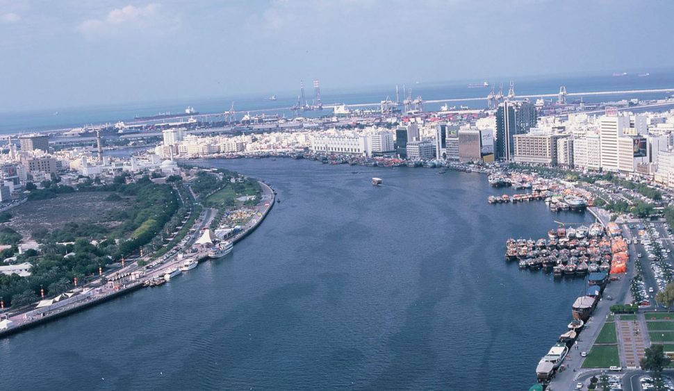 قانون ينظم الشركات العائلية في دبي