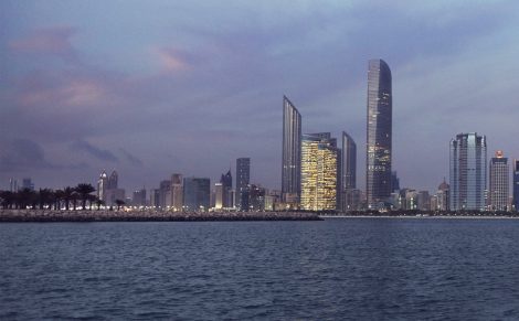 استئناف النشاطات في أبوظبي