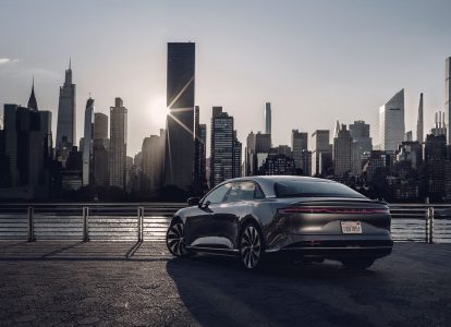 بدء التداول على أسهم لوسيد جروب