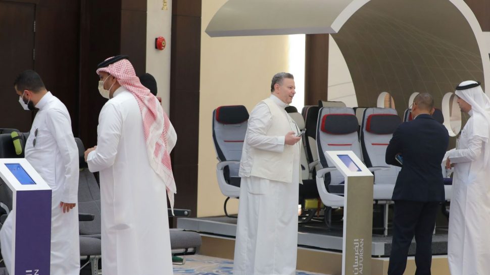 كيف تختار مقعدك على الخطوط السعودية