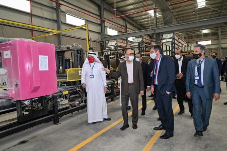 أرامكو تدشن مصنع تسليح الألياف الزجاجية