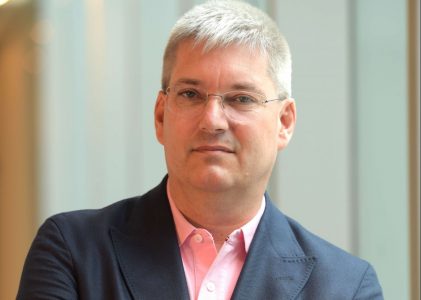 إريك دودمان نيلسن،-فيرجن موبايل الشرق الأوسط وأفريقيا