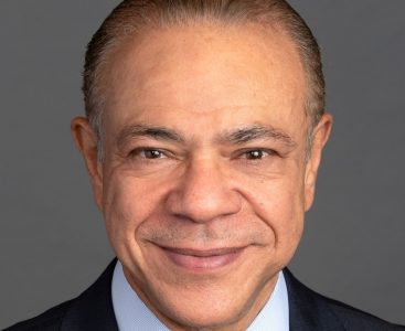 عمرو نصير -شركة-سي دي آند آر