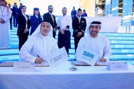 الخطوط السعودية تروج للسياحة في دبي