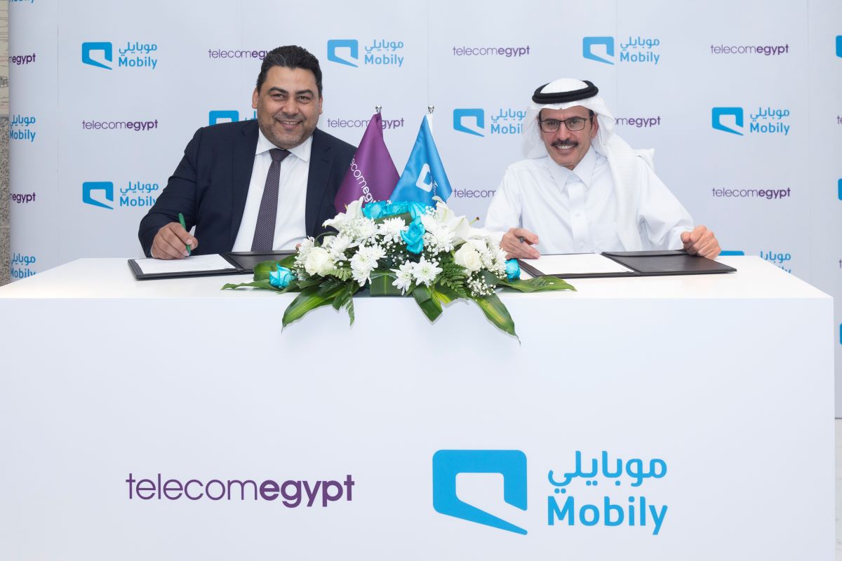 موبايلي والمصرية للاتصالات تبنيان نظام كابل بحري بين مصر والسعودية