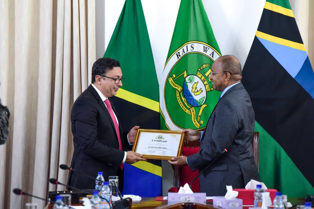 زوبين كركاريا سفيراً لسياحة النوايا الحسنة في زنجبار