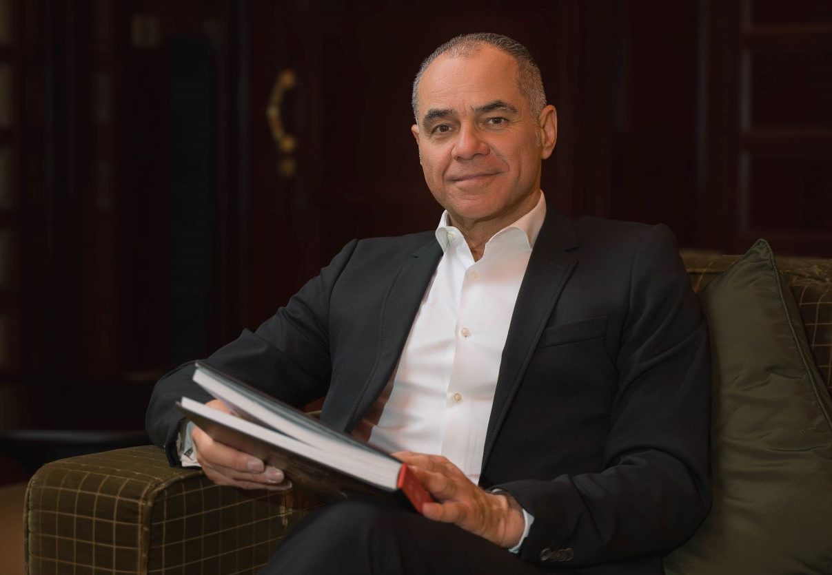 رينيه إيجل-جميرا بيتش هوتيل