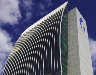 بنك الامارات دبي الوطني