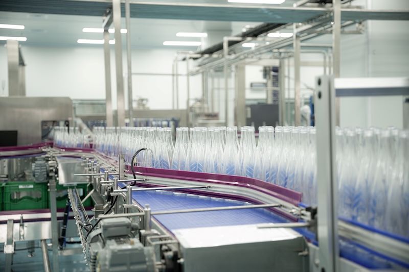 مياه من الهواء من انتاج إير ووتر