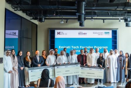 الفائزون في برنامج إماراتي تيك