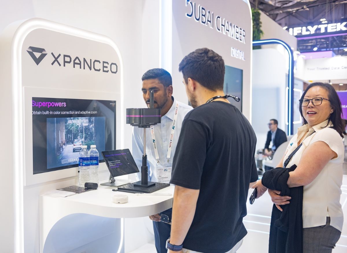 شركة إكسبانسيوالمليارية