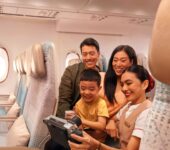 عائلات على الدرجة السياحية